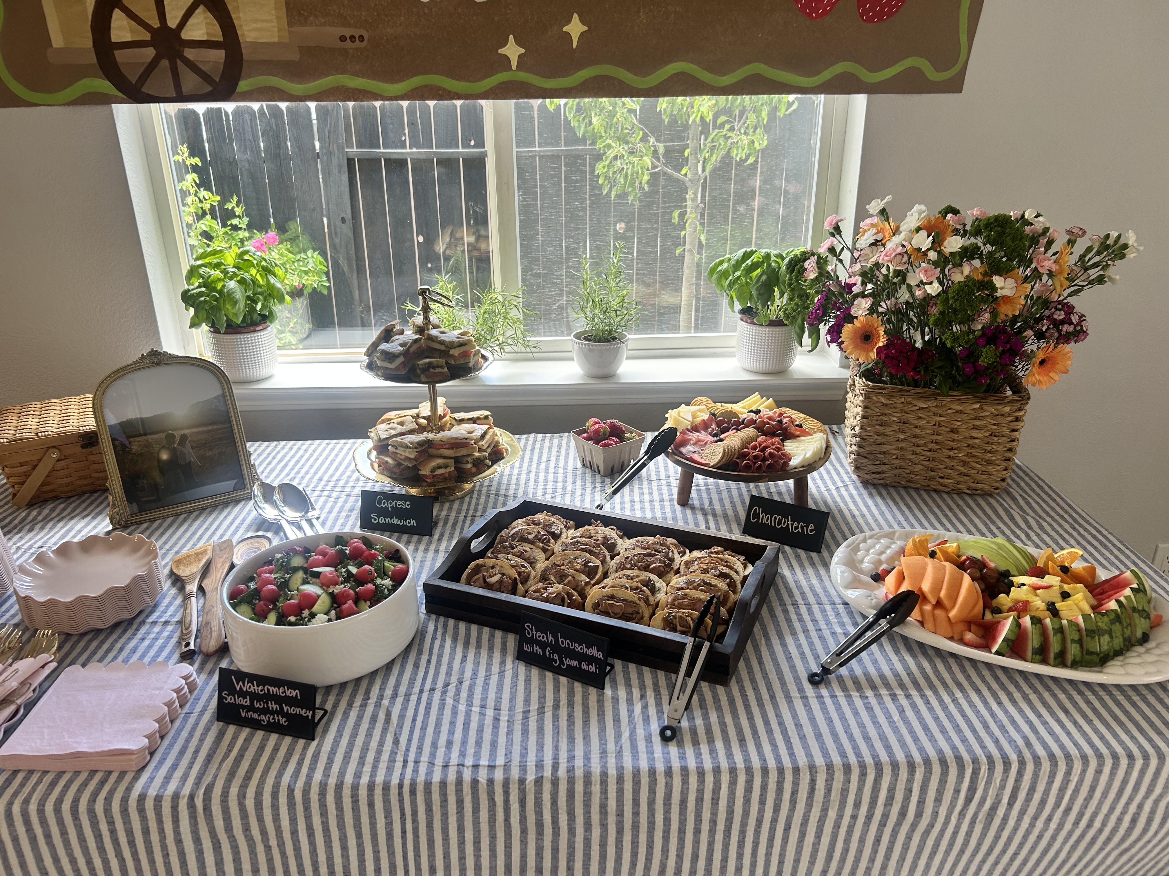 Private event dining presentation